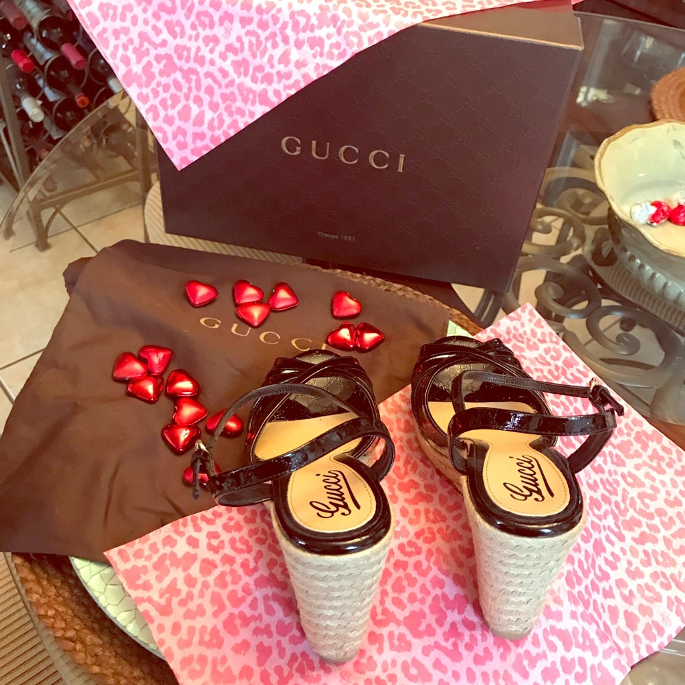 Gucci Black Wedge size 38 I wear a 7 fits perfect